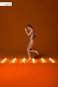 poza nud