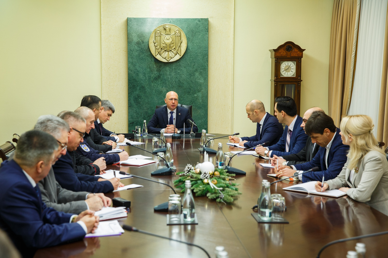 guvernul filip, primaria balti, renato usatii, gunoi