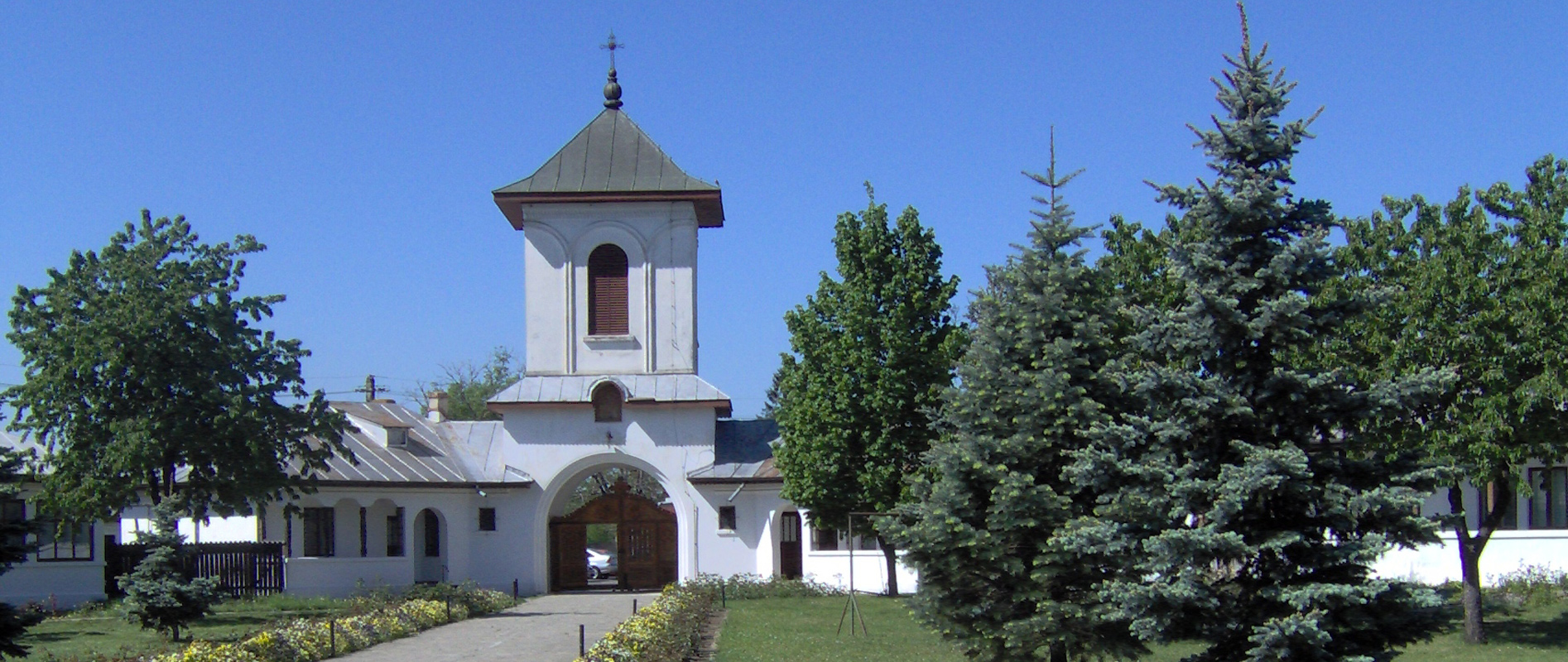 jocuri de noroc, manastire pierduta la cazino, preoti beti, preoti pacatosi