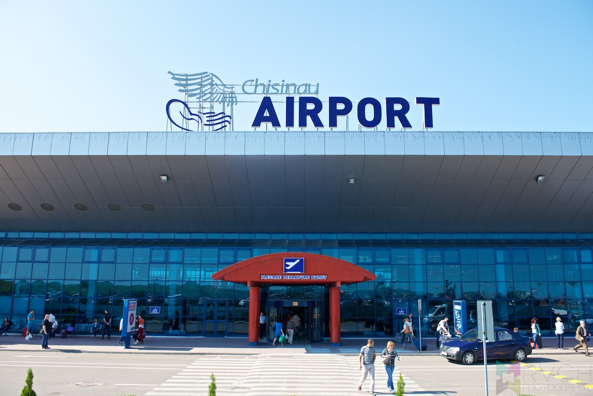 Ambient Wind joy Călătorii care trec prin Aeroportul de la Chișinău vor avea acces gratuit  la o bibliotecă digitală – Telegraph.md – Știri din Moldova