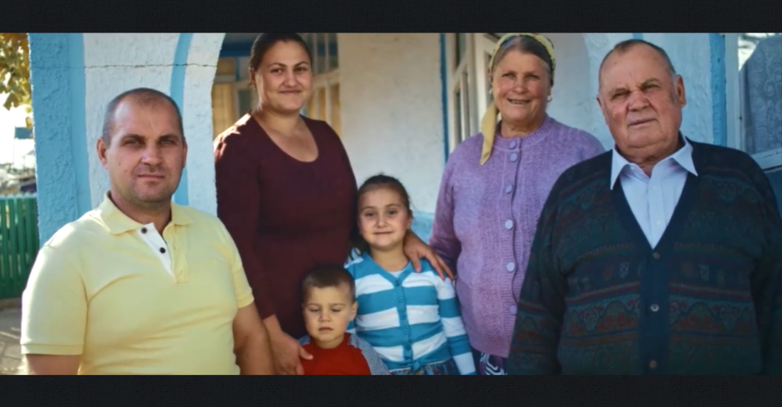 pentru moldova, vlad Plahotniuc Noi, moldovenii, știm cel mai bine cine suntem, ce ne dorim și ce putem realiza, partidul democrat din moldova, andrian candu parlament, pavel filip guvern, drumuri bune, arena chisinau, prima casa