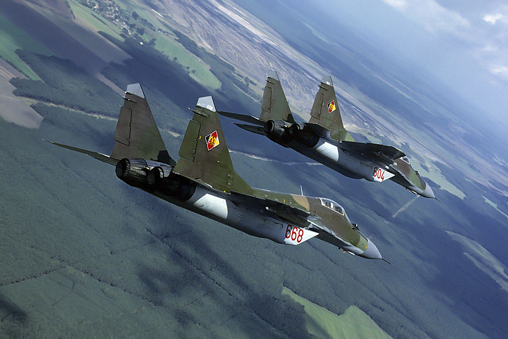 Ungaria își vinde toată flota de avioane MiG-29, avioane militare republica moldova, Costul unui avion este de 25 milioane de dolari, nato trump rusia putin, ue uniunea europeana aparare