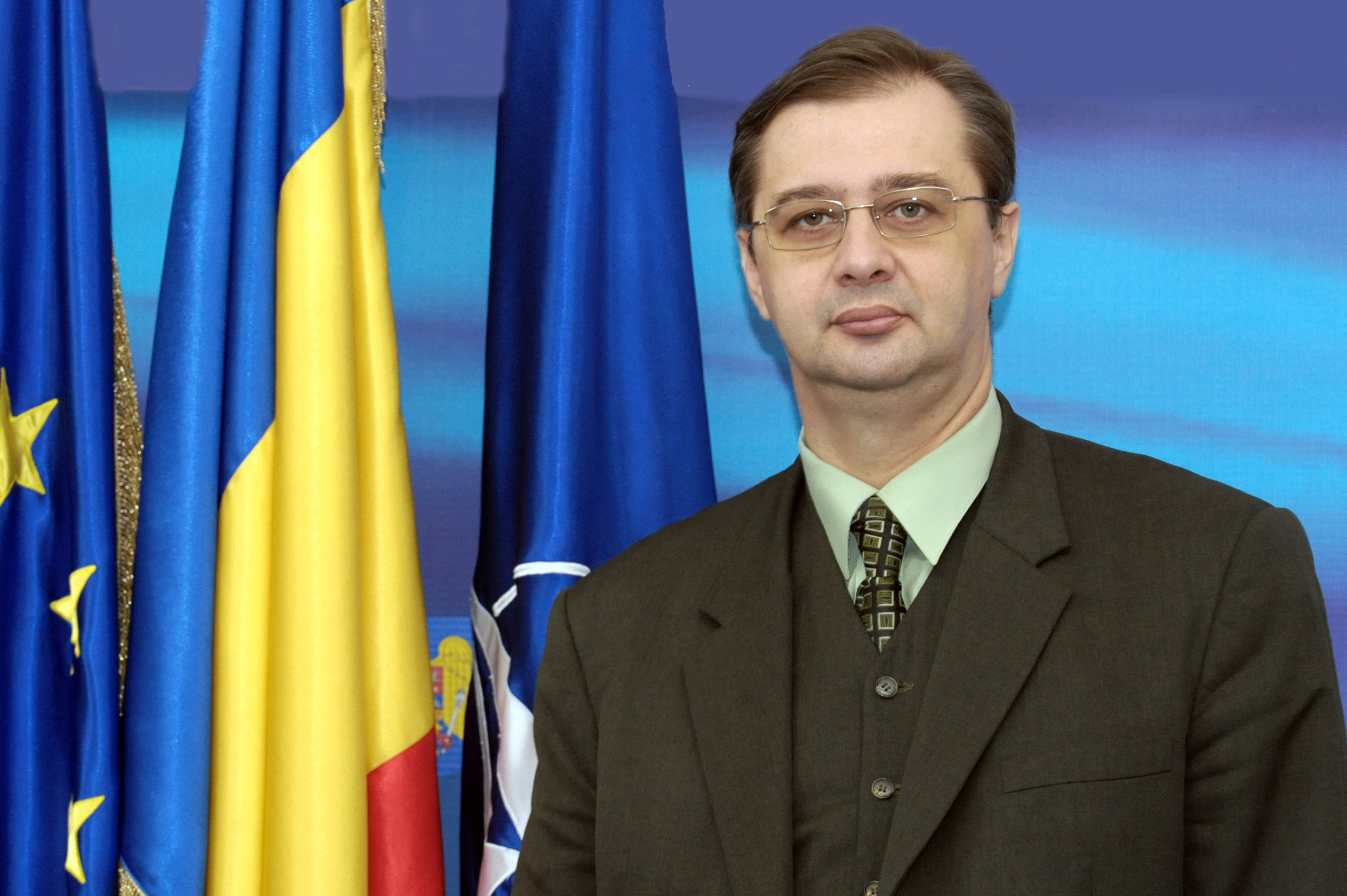 Fostul consilier al lui Băsescu critică discuțiile ACUM-PSRM, pro-europenii vând țara rușilor, opinia lui iulian chifu, dodon maia sandu andrei nastase, blocul platforma da pas parlament moldova, 