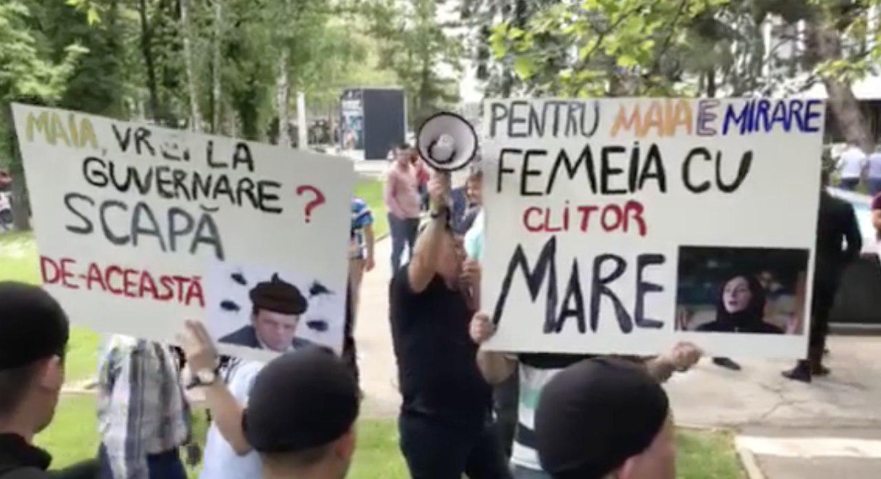 maia sandu sot, maia sandu familie, maia sandu lesbiana, nastase amanta, nastase si inga grigoriu, nastase la moscova, liviu vovc, inga grigoriu, chiril motpan, alexandru slusariprotest majorarea preturilor, preturi la benzina, preturi motorina,blocul acum, proteste nastase, nastase si plahotniuc, maia sandu proteste, platforma da proteste, blocul acum proteste, provocatori proteste