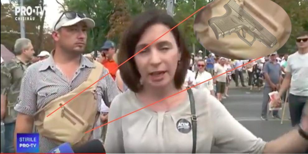 bodyguardul Maiei Sandu, paza de corp a Maiei Sandu, Maia Sandu, PAS, ACUM, blocul acum, maia sandu a mostenit paza lui filat, paza de corp, paza de corp a politicienilor, politicieni cu bodyguarzi, ziua victoriei, ziua europei, 9 mai, bodyguardul maiei sandu cu pistol