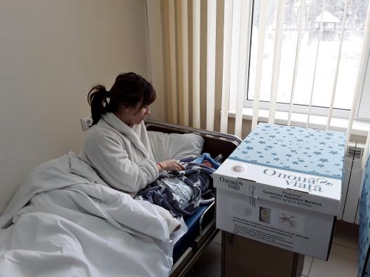 pdm plahotniuc, Silvia Radu 13000 de părinți au primit cutiile cu bunuri pentru nou născuți, pogramul O nouă viață de la 5 luni de la lansare, ministerul sanatatii,