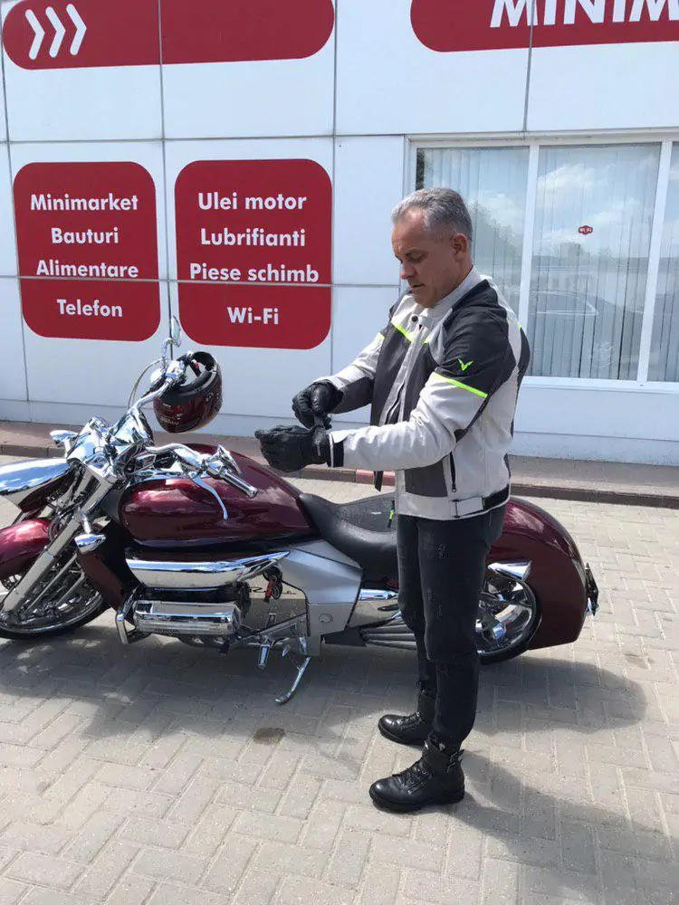 Vlad Plahotniuc, PDM, Plahotniuc pe motocicleta, tinerii democrati, TD, PDM, Partidul Democrat