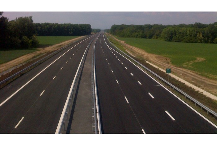 Autostradă, Autostrada Ungheni – Chișinău – Odesa, Autostrăzii Unirii din România