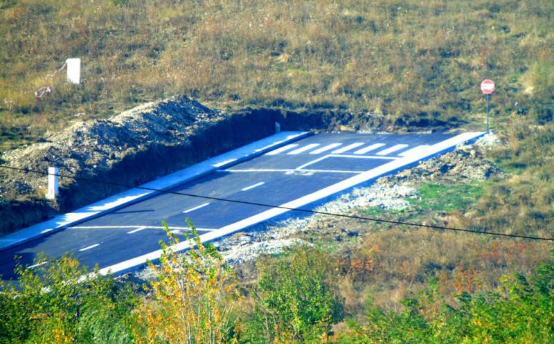 Закончилась дорога. Дорога заканчивается тупиком. Дорога кончилась. Тупик кончается дорога. Дорога заканчивается фото.