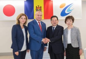Igor Dodon Cravată