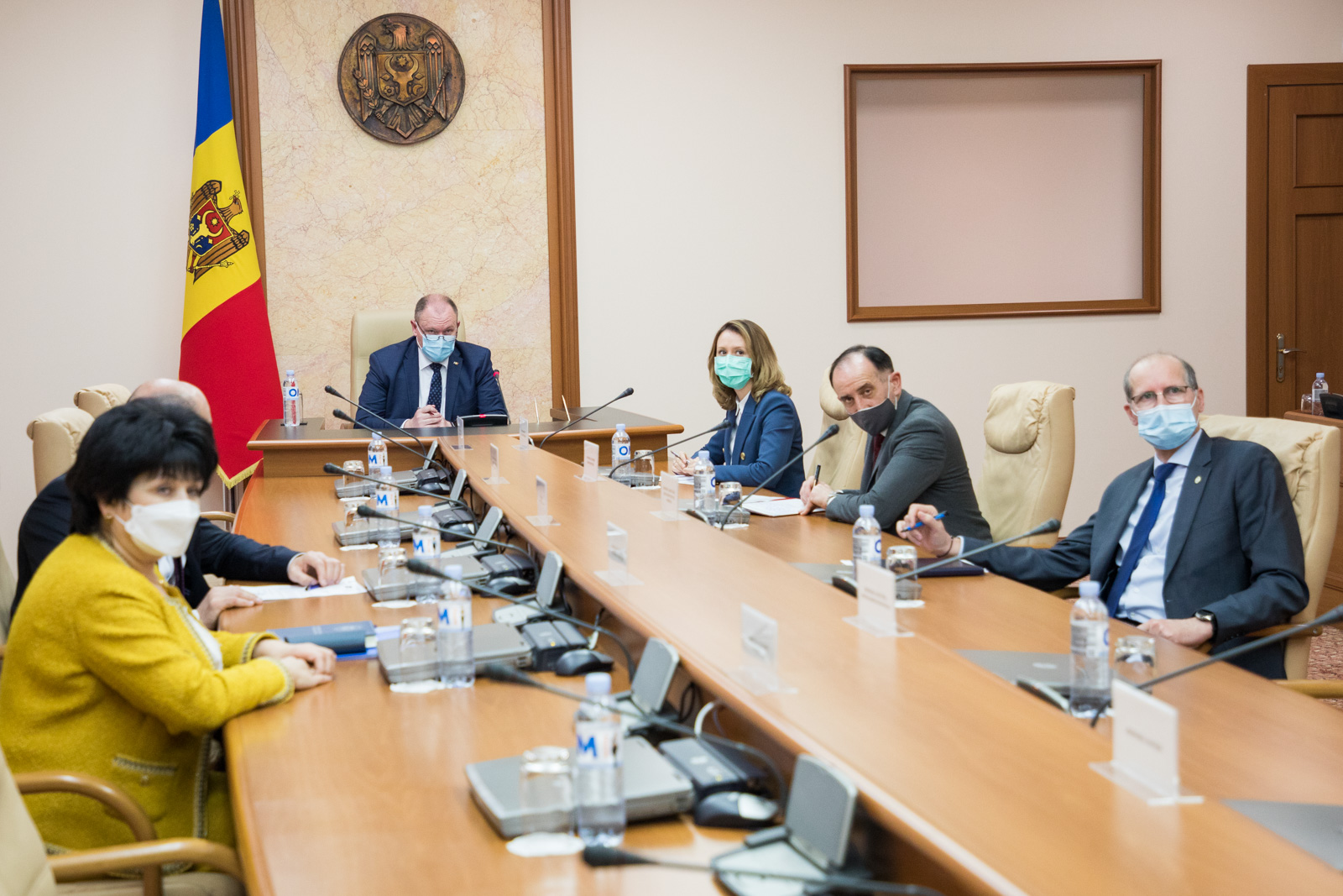 Https gov md. Правительство Молдавии. Кабмин Молдавии. Заседание правительства Молдовы. Правительство Молдовы фото.