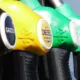 Benzina se scumpește cu 6 bani, iar motorina cu 18 bani