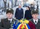 Premierul Alexandru Munteanu aduce un omagiu eroilor ucraineni la Zidul Memoriei din Kiev