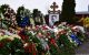 Flori depuse la mormântul lui Alexei Navalnîi în cimitirul Borisovski, martie 2024