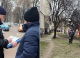 Angajați prind câini fără stăpân în Ungheni, incident violent cu un cetățean agresiv
