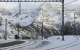 Tren deraiat în Elveția după o avalanșă care a blocat calea ferată în cantonul Valais