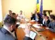 VIDEO // Proiectul privind extinderea termenului de aflare în Moldova a mașinilor înmatriculate peste hotare, susținut în unanimitate de Comisia securitate națională, apărare și ordine publică din Parlament