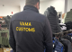 Articole vestimentare și încălțăminte confiscate în urma controlului vamal la o unitate comercială din Orhei