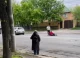 O femeie de 72 de ani a fost lovită de o mașină după un conflict în trafic, în Chișinău