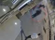 VIDEO // Momentul atacului asupra unui minor. Doi tineri din Chișinău, suspecți de jaf și huliganism