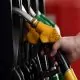 Prețurile carburanților continuă să crească