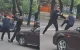 Scene violente în trafic: Doi șoferi s-au luat la bătaie în plină stradă din capitală, sub privirile martorilor