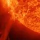 Erupție solară puternică: NOAA avertizează asupra unor posibile furtuni geomagnetice și pene radio