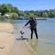 FOTO // Plajele din Chișinău, „curățate de pericole ascunse”. Ce au scos muncitorii din lacuri înainte de deschiderea sezonului estival
