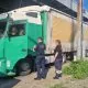 Șofer moldovean, depistat la Albița cu documente falsificate pentru un autocamion