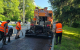 FOTO // Au fost începute lucrările de aplicare a tratamentului rutier Slurry Seal pe strada Nicolae Dimo din sectorul Rîșcani al capitalei