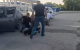 VIDEO // L-au amenințat cu moartea și i-au cerut bani. Șapte tineri reținuți pentru tâlhărie în comuna Tohatin