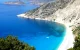 Alertă pe una dintre cele mai frumoase plaje din Grecia: A fost afectată de o alunecare de teren